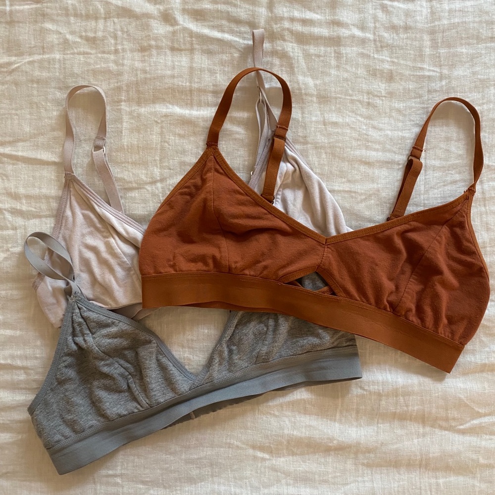 LOT OF 3 Richer Poorer Bras Size L - Picture 1 of 8